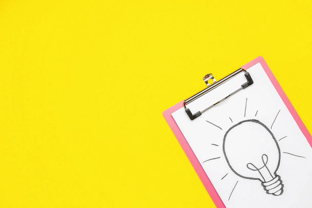 رگ خواب مرد متولد فروردین: 21 نکته خاص از نی نی سایت