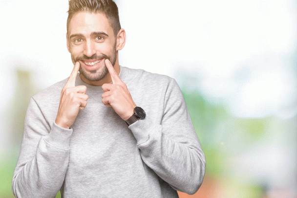 آموزش جذب مخاطب هدف: چکیده تجربیات نی نی سایت در سال 1404 (27 مورد + 5 نکته تکمیلی + پرسش و پاسخ)